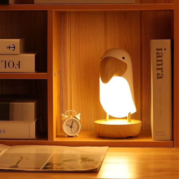 Lampe de chevet (ou bureau) en bois avec dessin d'animaux pour enfant